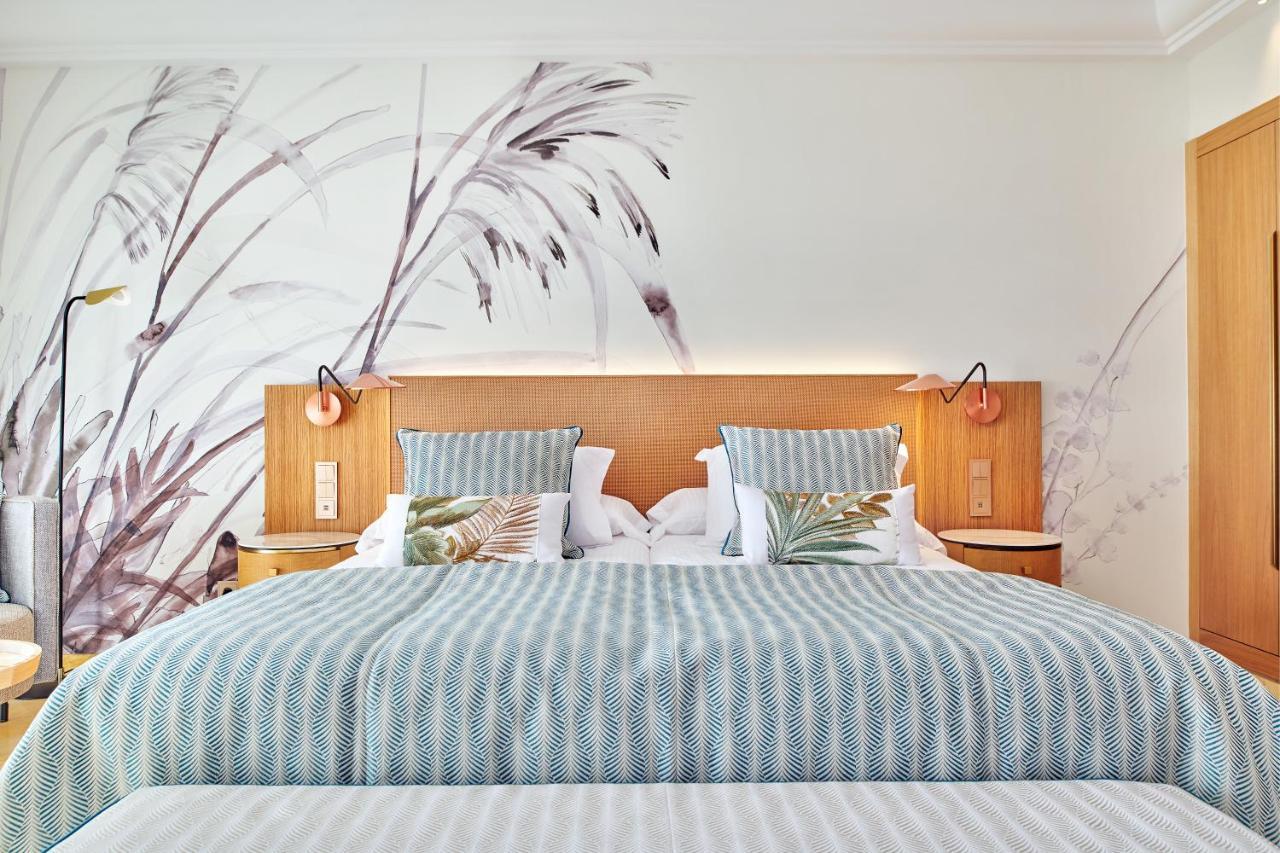 Grupotel Parc Natural & Spa Playa de Muro  Ngoại thất bức ảnh A bed with a duvet