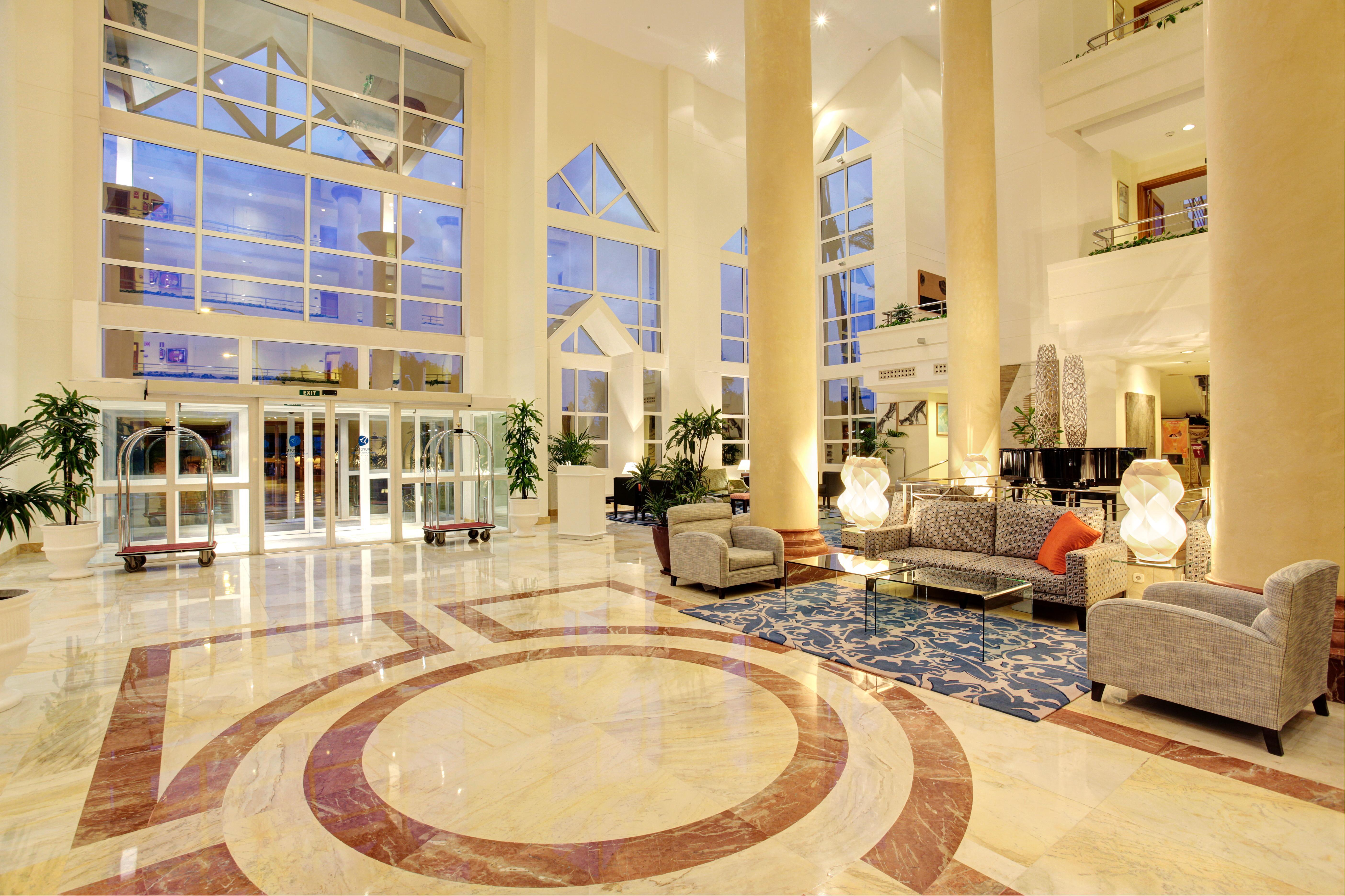Grupotel Parc Natural & Spa Playa de Muro  Ngoại thất bức ảnh Lobby