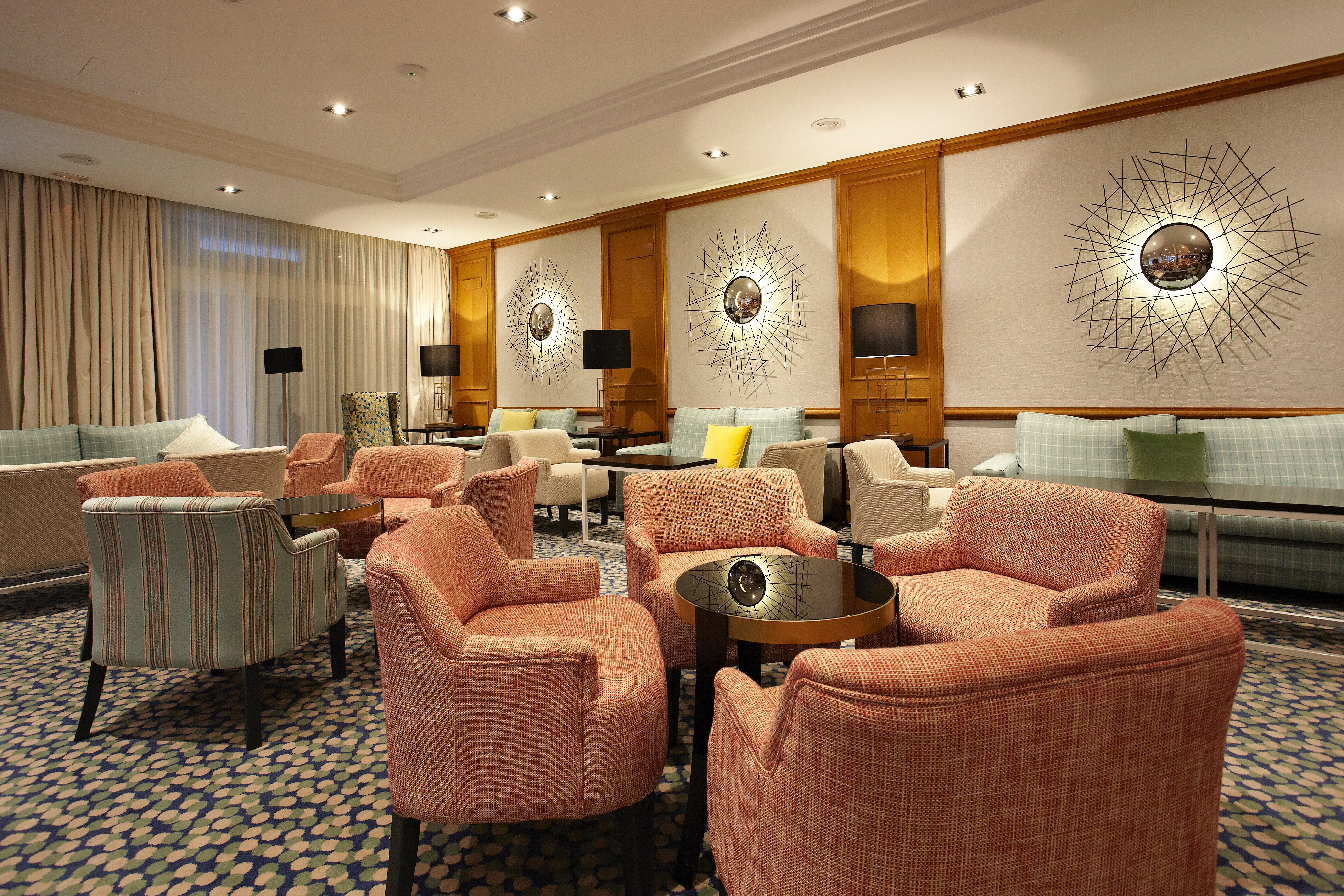 Grupotel Parc Natural & Spa Playa de Muro  Ngoại thất bức ảnh The lounge at the airport